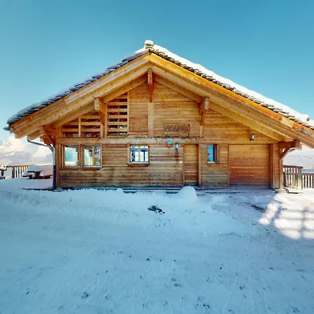 Chalet In With Hot Tub Veysonnaz