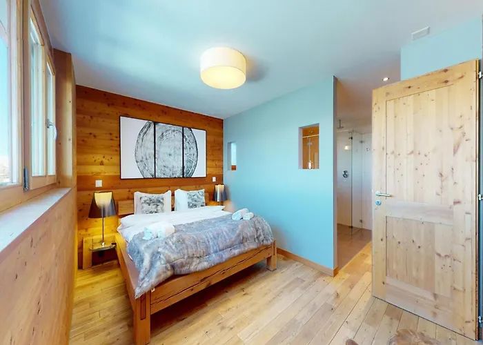 Chalet In With Hot Tub Veysonnaz