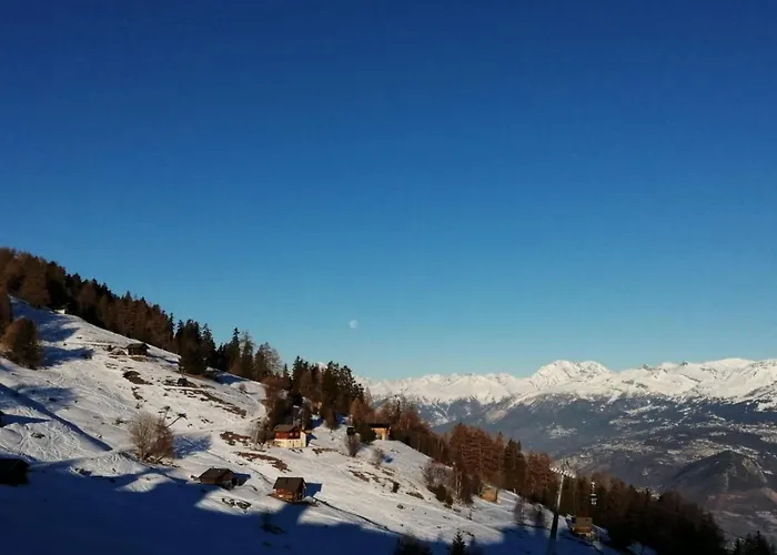 Chalet In With Hot Tub Veysonnaz